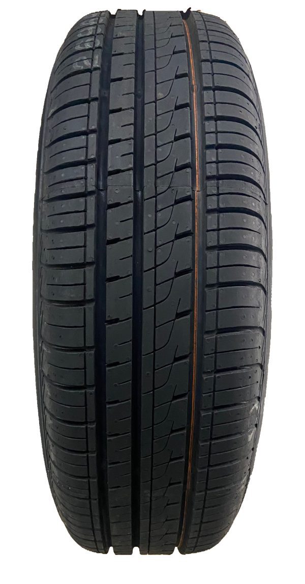 P400 Evo Pirelli 175/65/14 82H