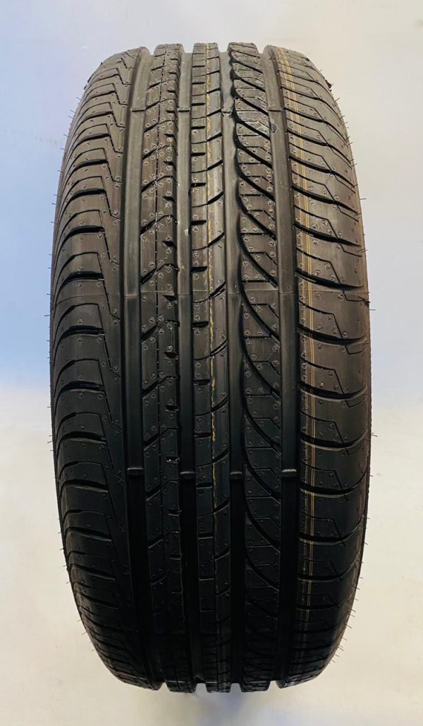 Goodyear Efficient Grip SUV 205/60/16 92H